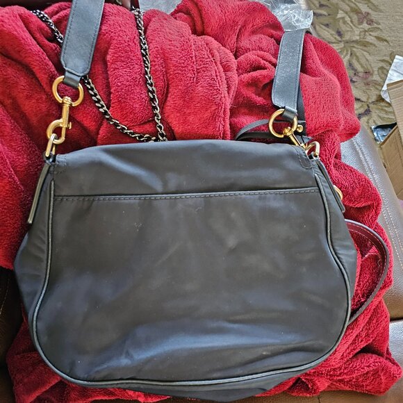 Marc Jacobs Preppy Nylon Flap-Over Crossbody – Black with Leather Strap - Picture 3 of 9